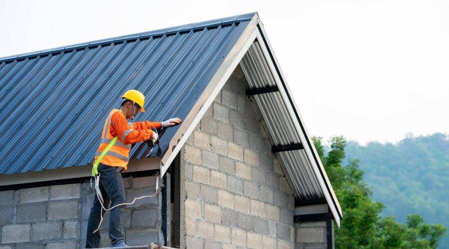Expert new roof installation services in Gaylord, KS